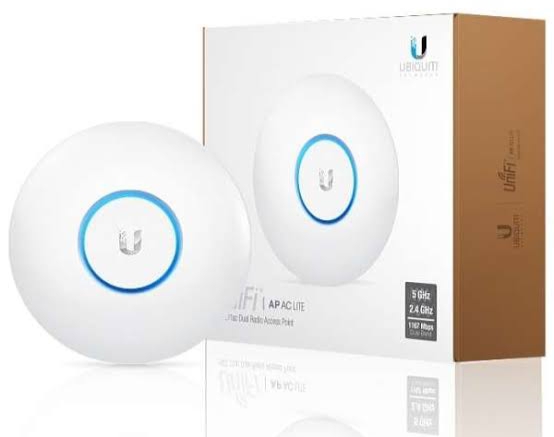 لاقط شبكة خارجي من Ubiquiti UniFi AC Lite