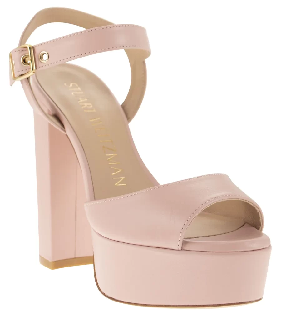 أحذية نسائية كعب عالي كلاسيكي من ستيوارت ويتزمان