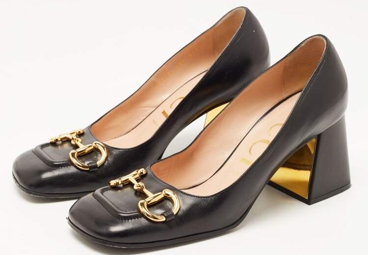 حذاء GUCCI Horsebit leather pumps