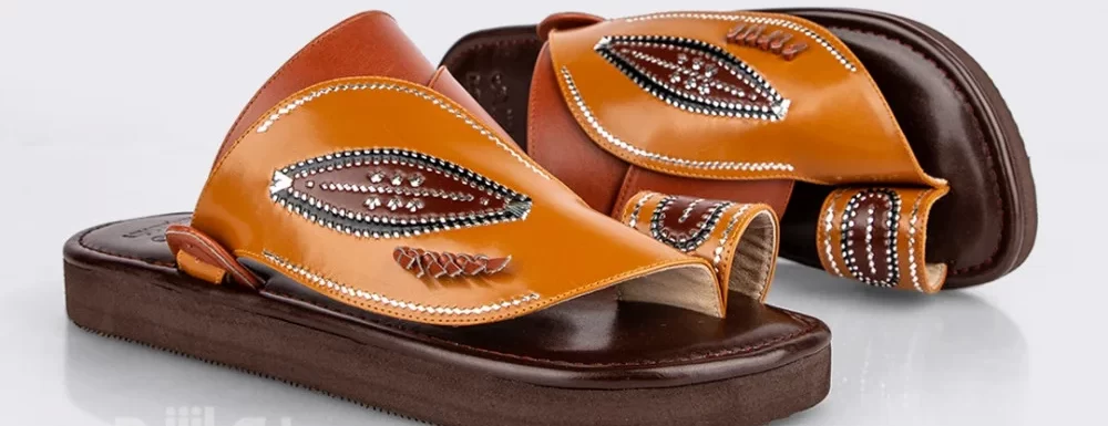 نعال قصيمي مطرز