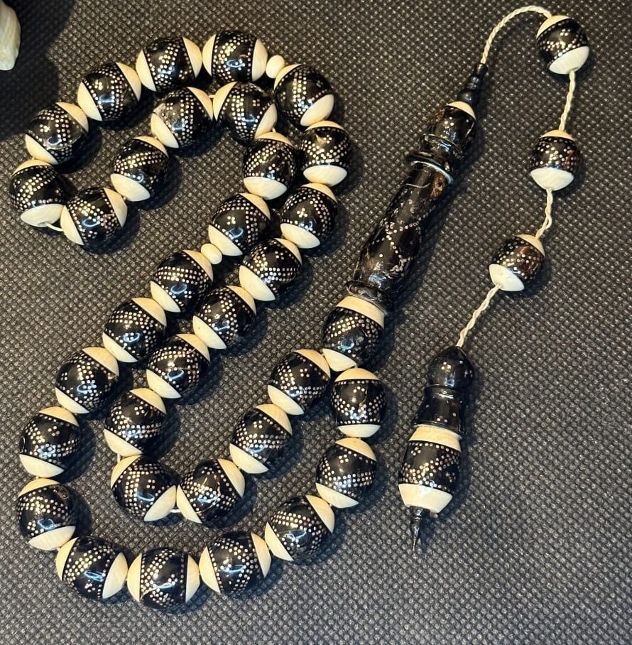 سبحه يسر البحر الاحمر مطعمه بالعاج