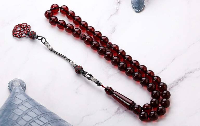 سبحة بكلايت بلجيكي عنابي