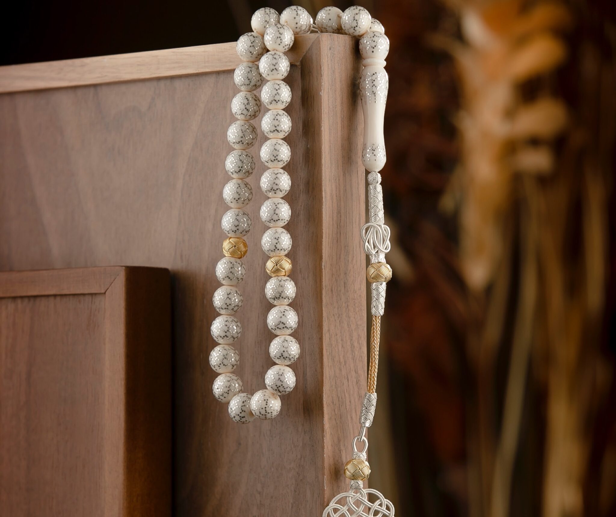 سبحة عاج بالفضة 