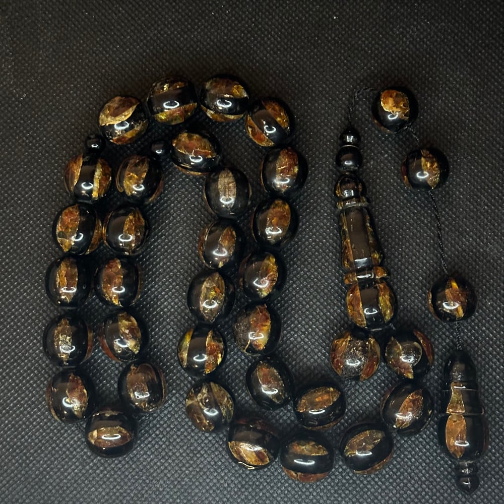 سبحه يسر البحر الاحمر مطعمه بالكهرمان قديم