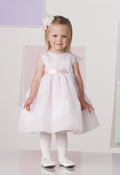 فساتين اطفال للاعراس للمواليد